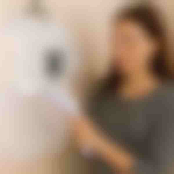 Parocīgs apģērbu tvaicētājs STEAMY